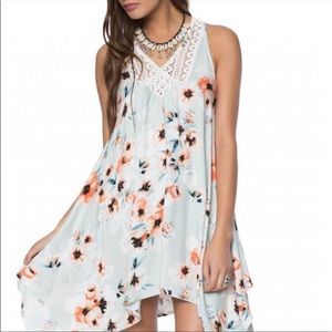 O’Neil Watercolor Floral Trapeze Handkerchief Crochet Halter Dress XS